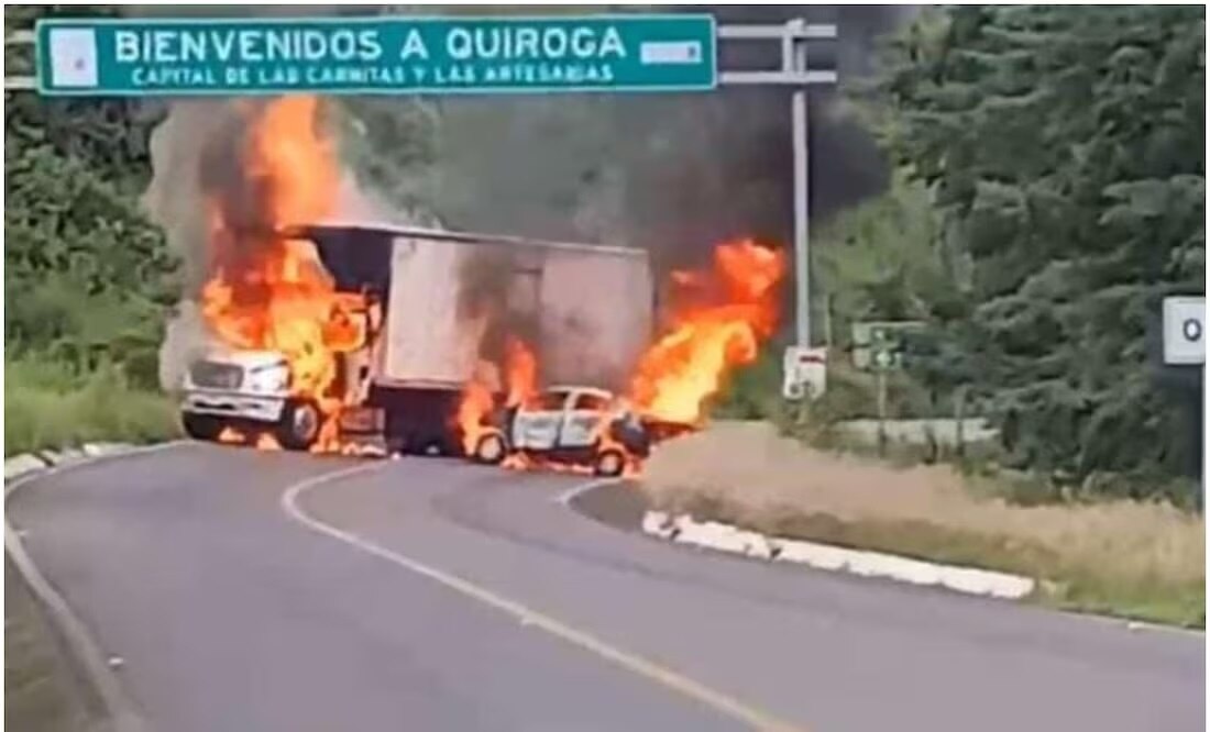 Grupo criminal ataca a elementos de la FGR y de la GN en Michoacán; reportan quema de vehículos