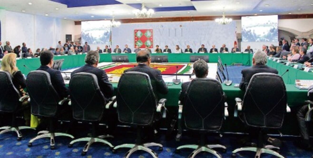 Celebran consejo nacional de salud