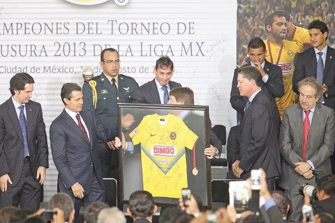 Peña Nieto valora tenacidad amarilla