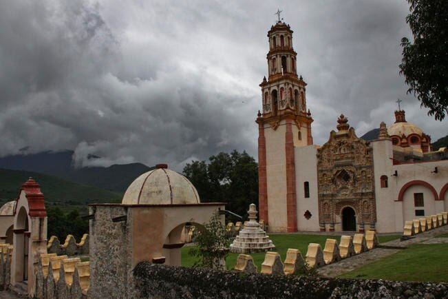 La apuesta de la Secretaría de Turismo estatal es promocionar la Sierra Gorda como un destino compartido con San Luis Potosí. Recordó que sitios como Río Verde o Xilitla están a menos de 50 kilómetros de Jalpan de Serra (RICARDO LUGO. EL UNIVERSAL)