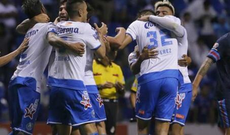 Cruz Azul cae con el sello de la casa