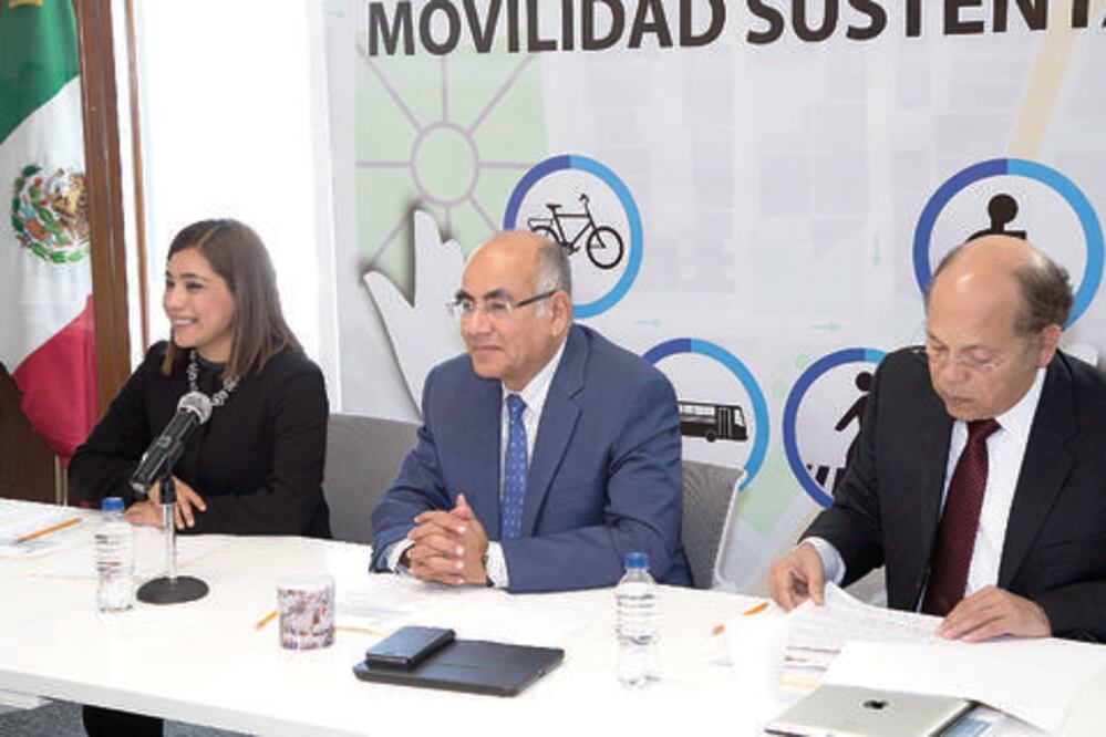 Pide Zapata hacer reforma a Ley de Movilidad