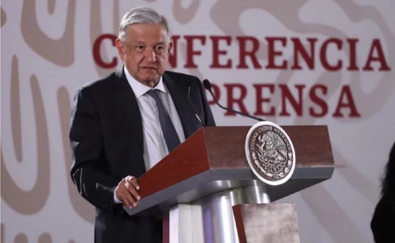 AMLO anuncia apoyo de mil 600 pesos para niños; se entregará directo a padres