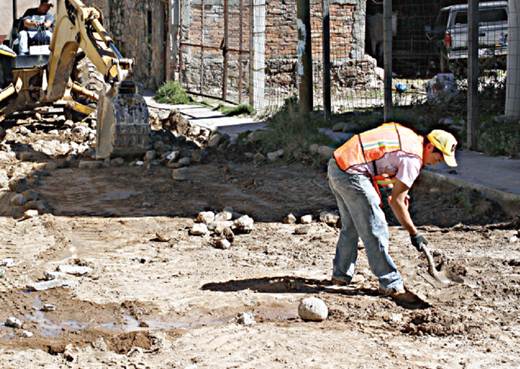 Van 60 mdp a vialidades