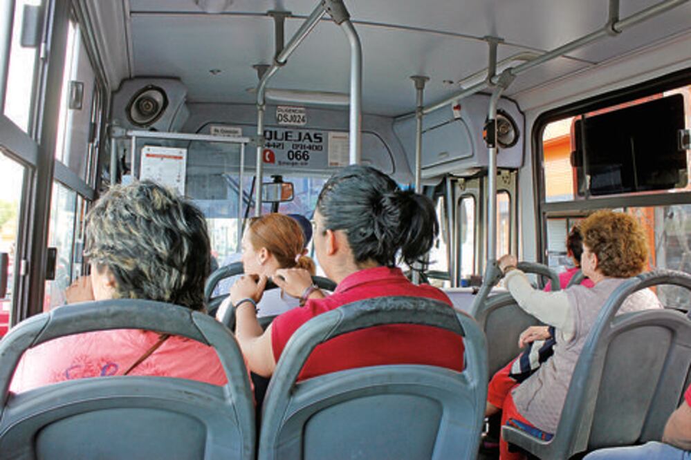 Suman más de 700 infracciones a conductores de transporte público