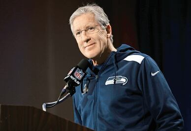 El “coach” Carroll no se rindió y triunfa 