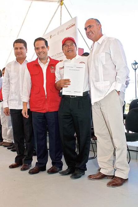 Regularizan más de 300 predios