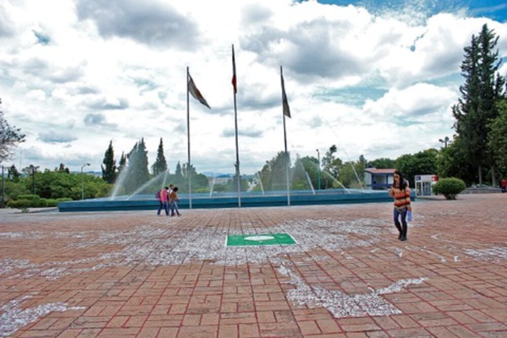 Buscan incrementar presupuesto de UAQ