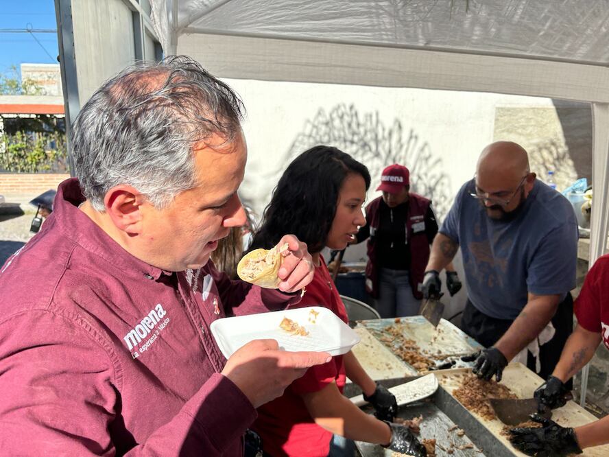 AUTOR: DEMIAN CHÁVEZ