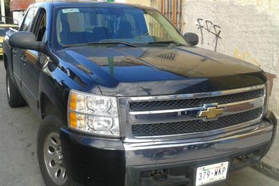 Aseguran seis autos con reporte de robo