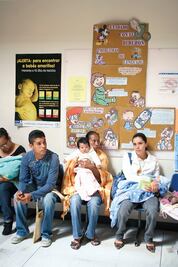 ‘Consultorios se deben desligar de farmacias’