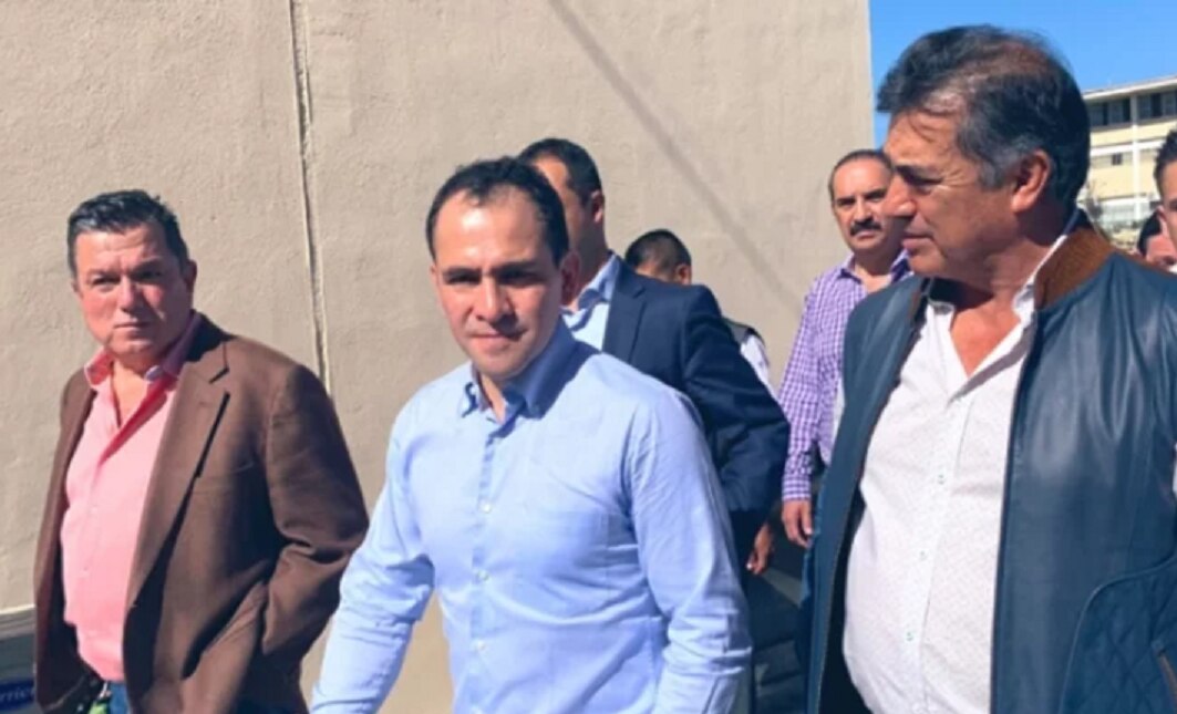 “El Bronco” buscaría trabajo en el SAT