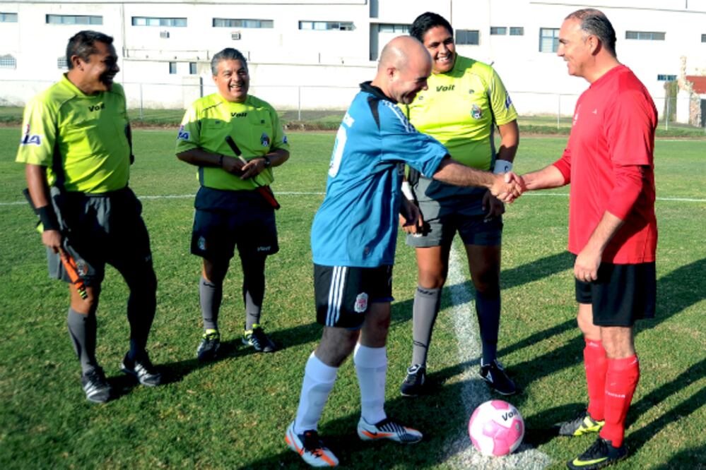 Juega gobernador cuadrangular