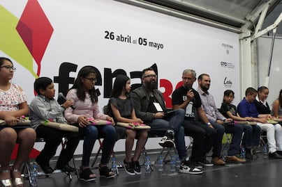 Hazle al cuento impulsa a pequeños escritores 