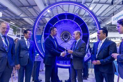 Mauricio Kuri concreta en Inglaterra inversiones por 2 mil 946 mdp 