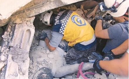 Explosión de almacén en Siria deja 39 muertos