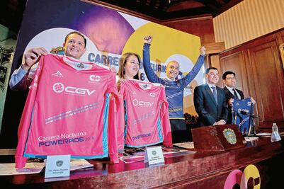 Inicia la capital preparativos para sexta Carrera Nocturna