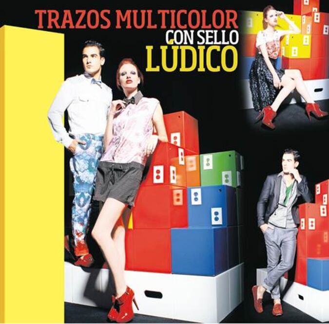 Trazos multicolor con sello latino 