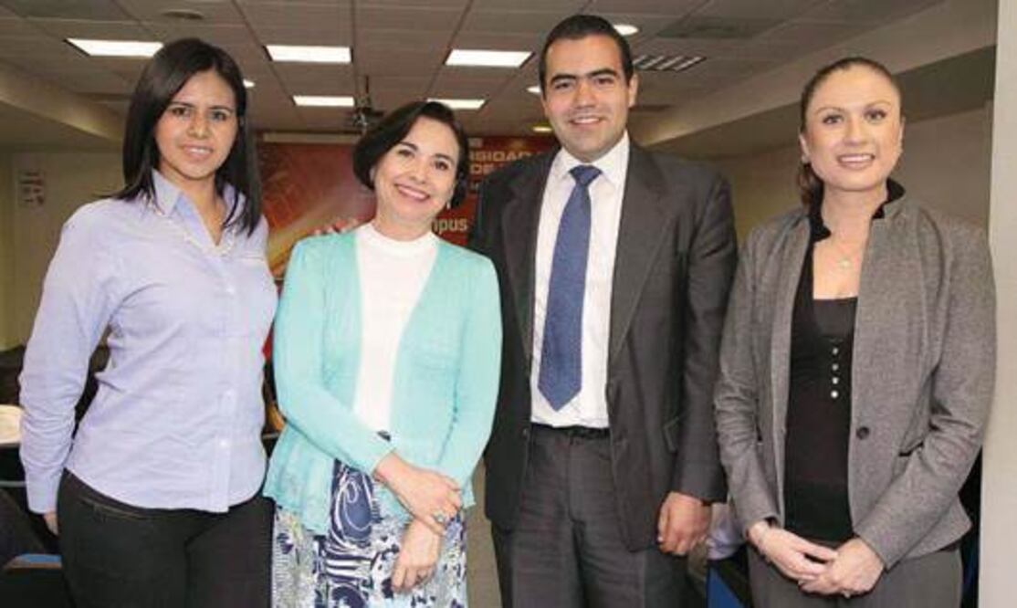 UVM entrega Mérito Laboral