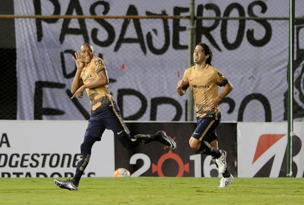 Pumas y Cruz Azul alistan duelo