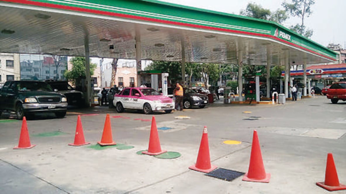 Edificar más gasolineras, un negocio sin detonar