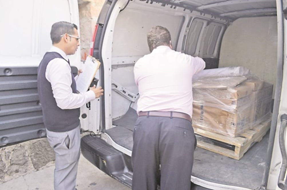 Llega material electoral