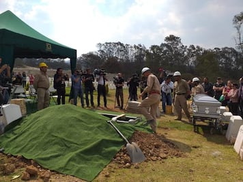 Despiden a Armando Vega Gil