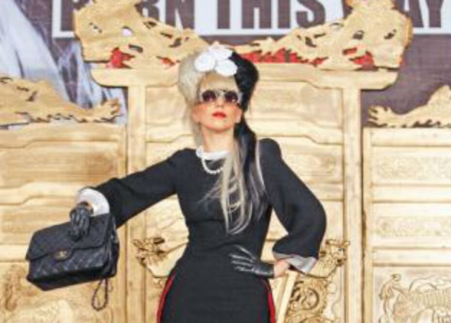 Lady Gaga: desnuda y rica