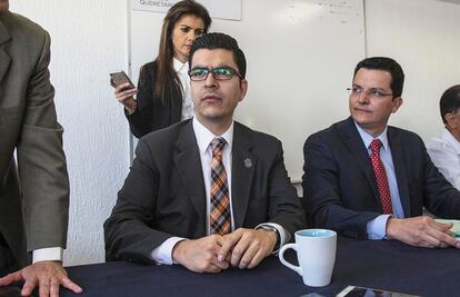 Detiene fiscalía a secretario de la JLCA por soborno