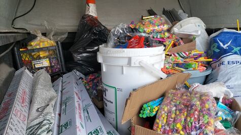 Decomisan 3.2 toneladas de pirotecnia; se vendía en tianguis y mercados 