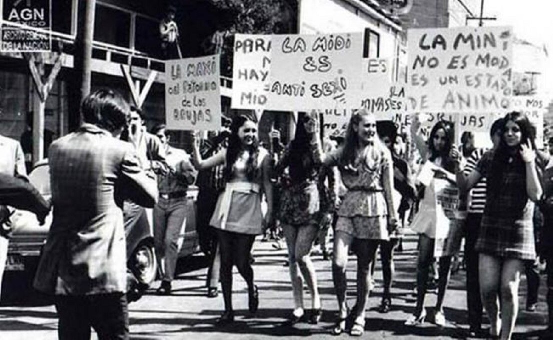 Hace 47 años, capitalinas marcharon por las minifaldas
