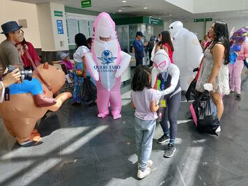 Estudiantes de la UAQ y voluntarias del IMSS llevan alegría a las infancias del Hospital General Regional número 2