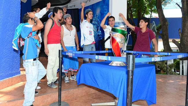 Ahora hay que ir por más: Corona