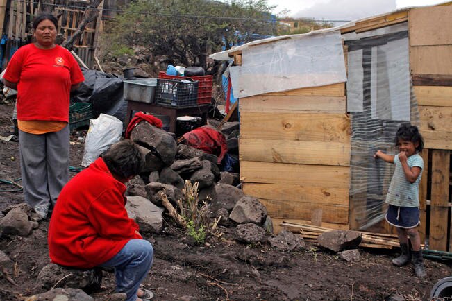 San Juan del Río tiene 22 localidades clasificadas como zonas de atención prioritaria por el Consejo Nacional de Evaluación de la Política de Desarrollo Social y son las que se ven beneficiadas por programas federales.