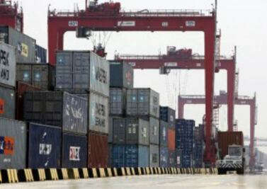 Balanza comercial registra déficit de mil 437 mdd en julio