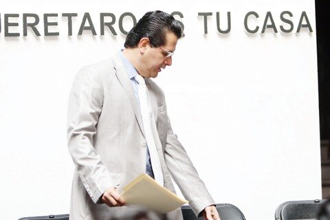 Delgado prevé registrarse esta semana para la alcaldía
