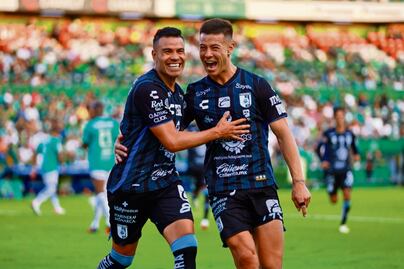 Enrachados y más fuertes. Gallos gana el clásico del Bajío