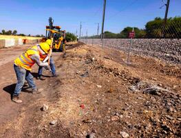 Kuri: tren avanza conforme al calendario
