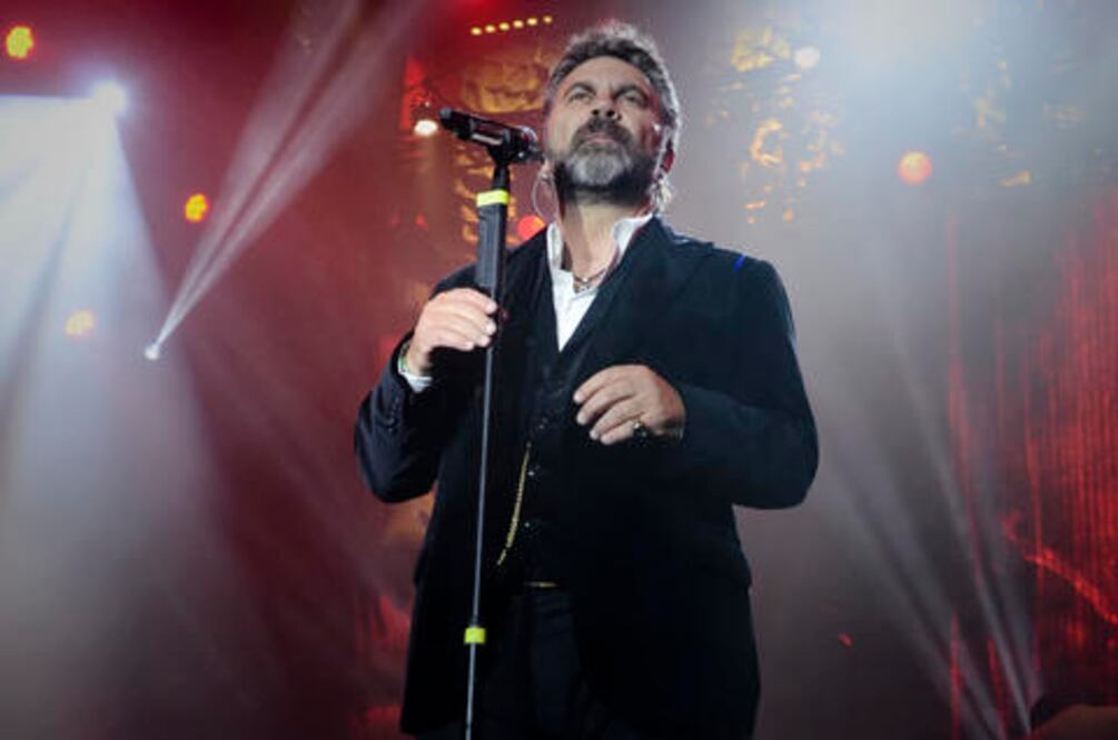 Mijares celebra 30 años de carrera en Querétaro