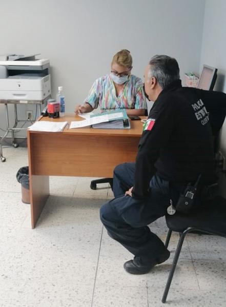 Ganar la batalla. Asistente médico logró vencer al Covid-19  