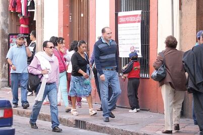 Instalan Parlamento por la Paz