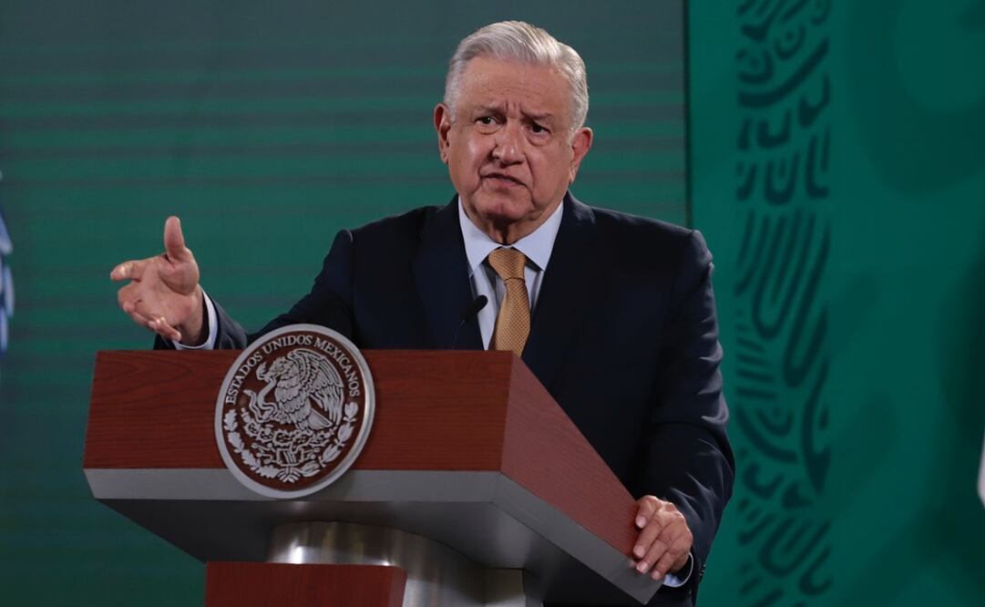 AMLO pide a delincuentes de Aguililla, Michoacán, que “no se hagan daño”