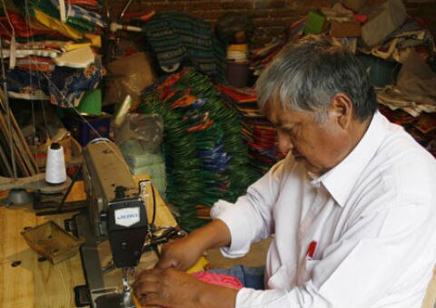 Signan convenio de inclusión financiera