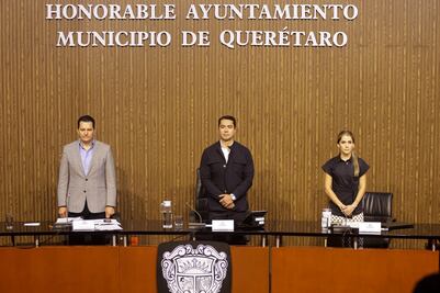 Municipio de Querétaro conmemora 113 aniversario del Ejército Mexicano en sesión solemne