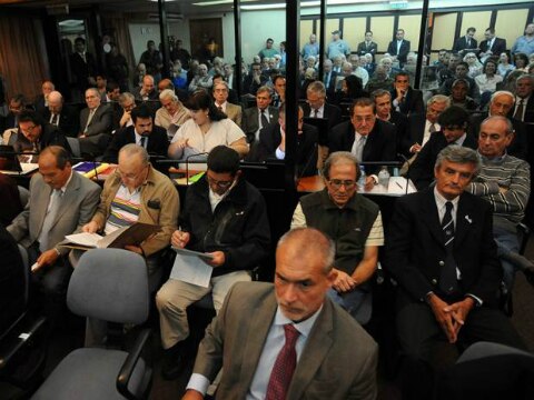 Abogados ‘pirata’ en juicio