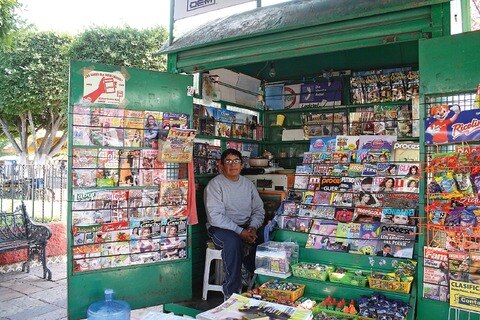 Buscan mejorar apariencia de puestos de periódicos