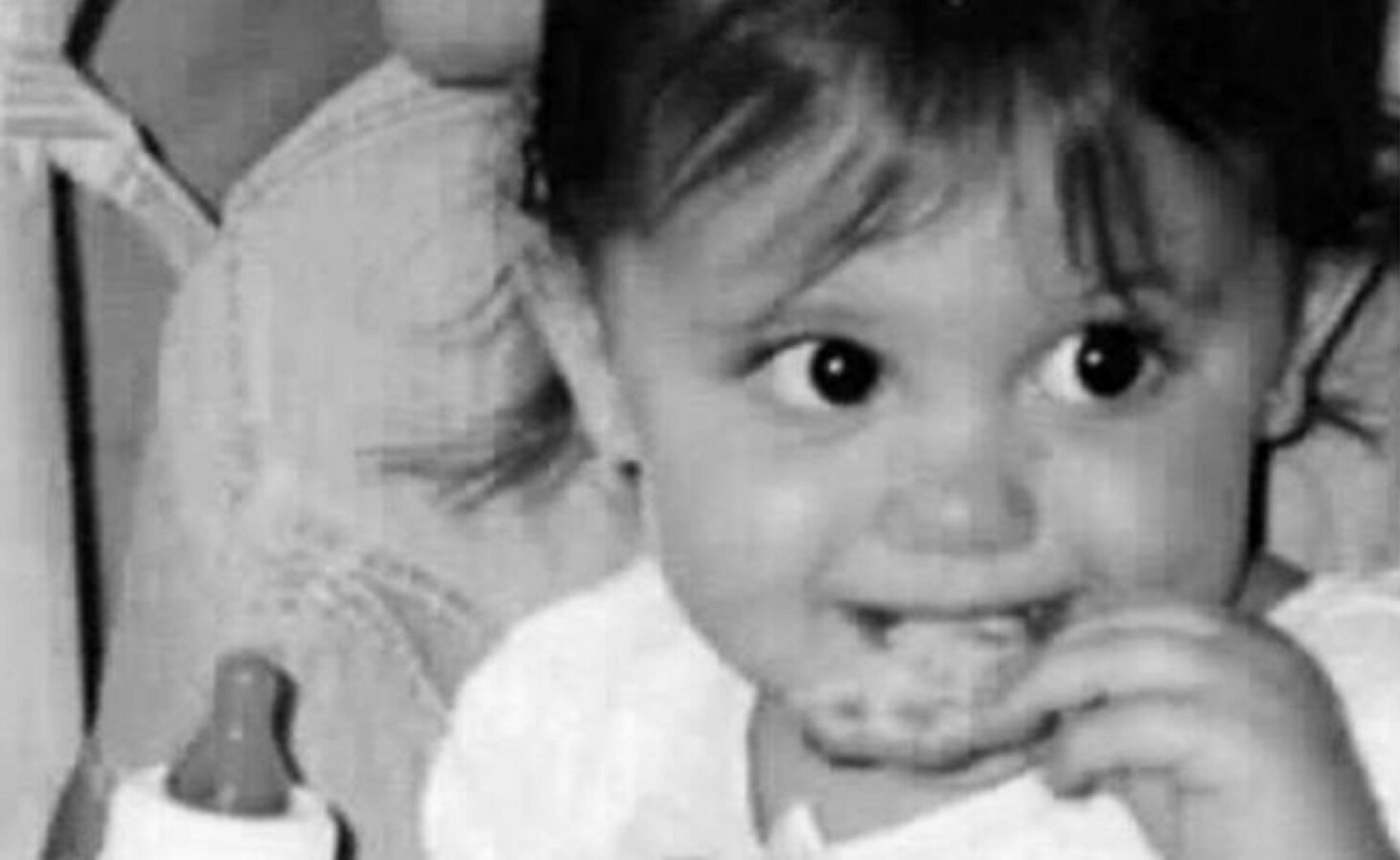 Ariana Grande celebra sus 25 años con emotivo video