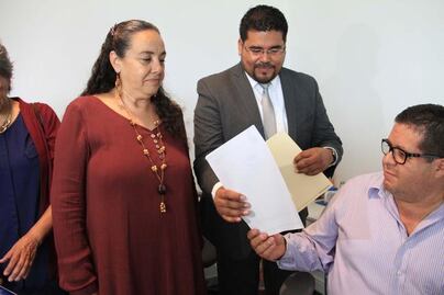 Buscan sancionar a quien fume en sitios libres de humo