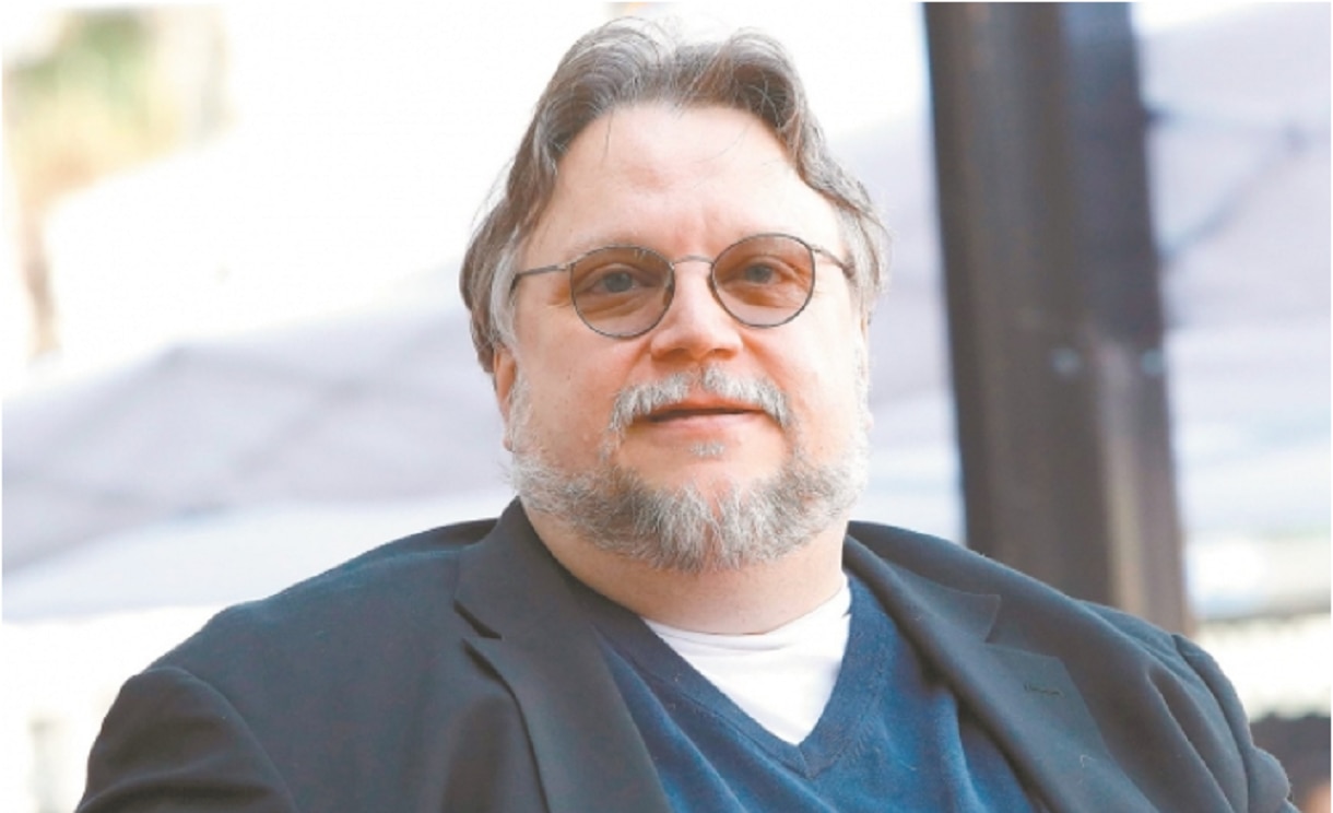 "Desmedida" restricción por Covid-19 en Jalisco, denuncia Guillermo del Toro