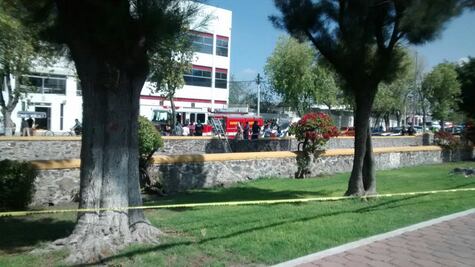 Encuentran cadáver flotando en río Querétaro